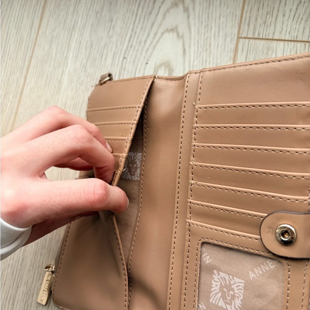 Anne Klein Quilted Bi Fold Wristlet Wallet - Picture 6 of 10